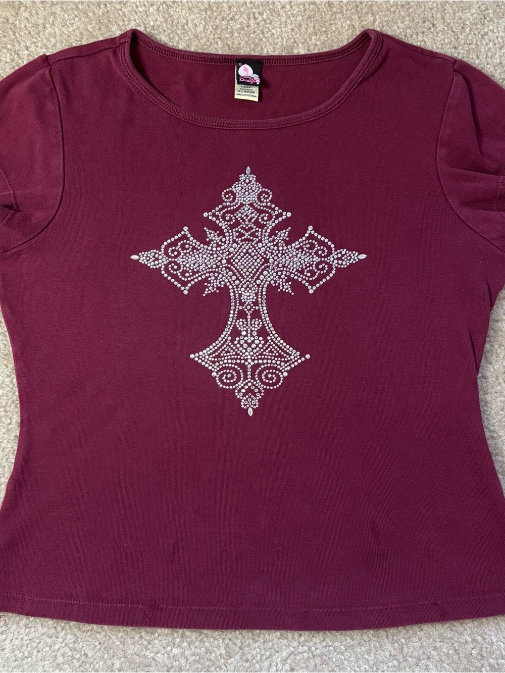 Y2K Women's Maroon Rhinestone Cross Short Sleeve Top